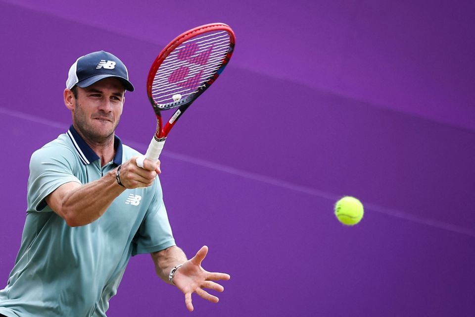 这背后有哪 这背后有哪