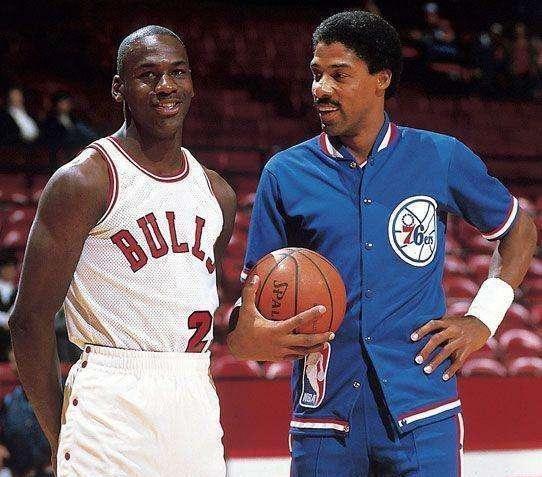 人更容易发 人更容易发