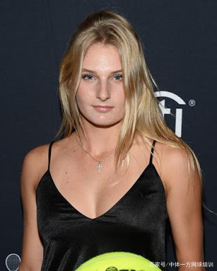 《崩铁》黄泉角色PV公布：此世如雨而逝 终归大地！